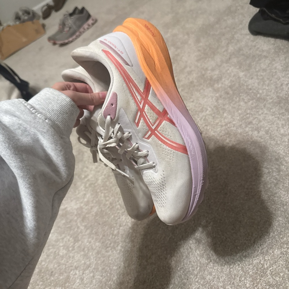 ASICS GT-2000 13 white & pink running shoes #running #sneakers size 9